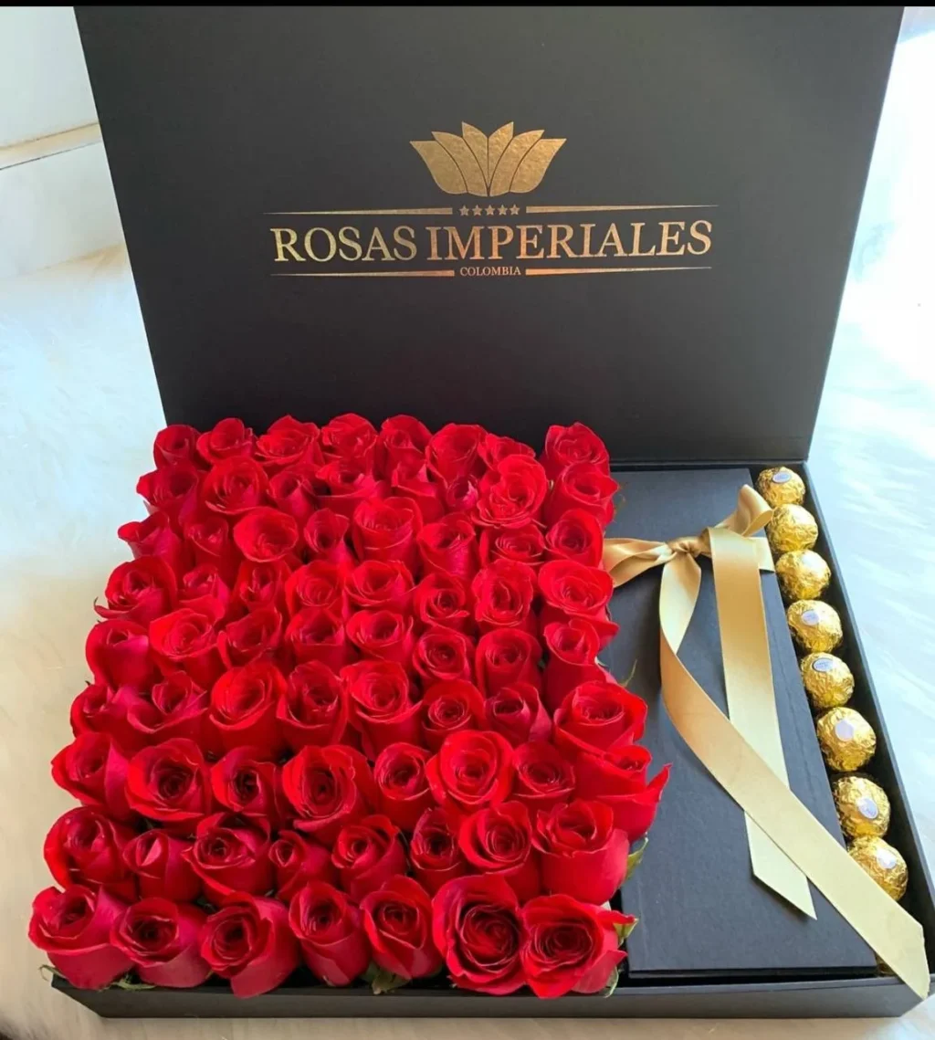 Caja plana 75 rosas y 9 ferrero