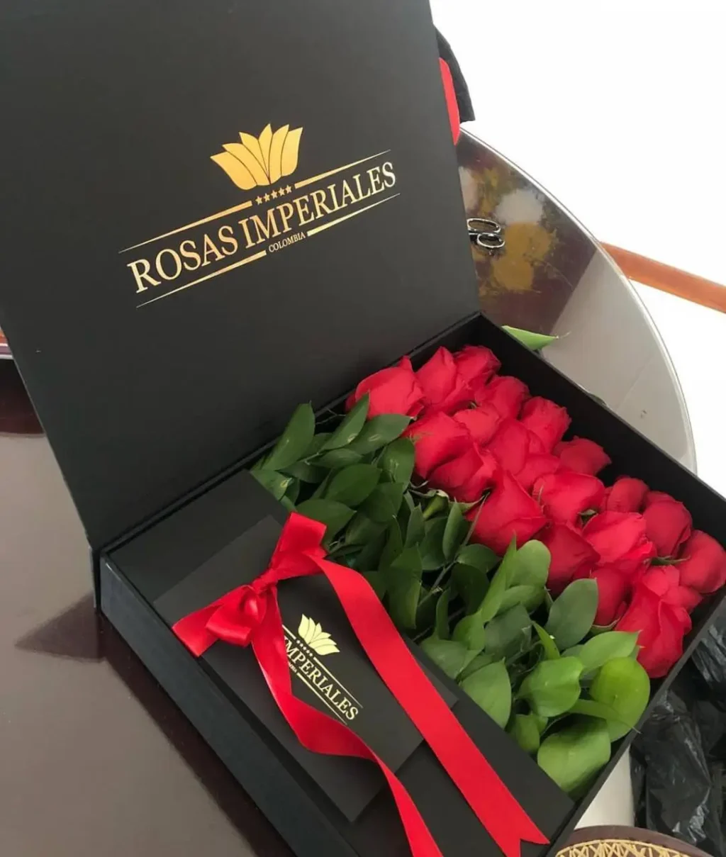 Estuche 24 rosas