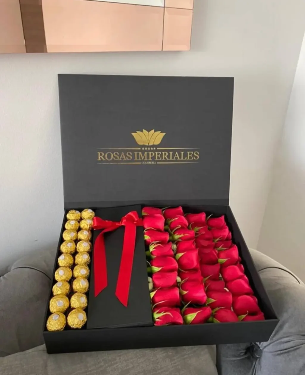 Estuche 32 rosas y 18 ferrero