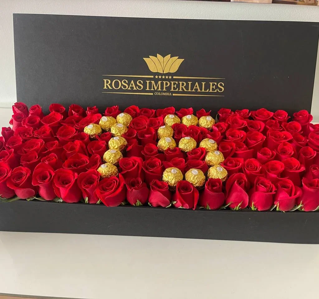 Rectangular mediana con número o inicial en ferrero
